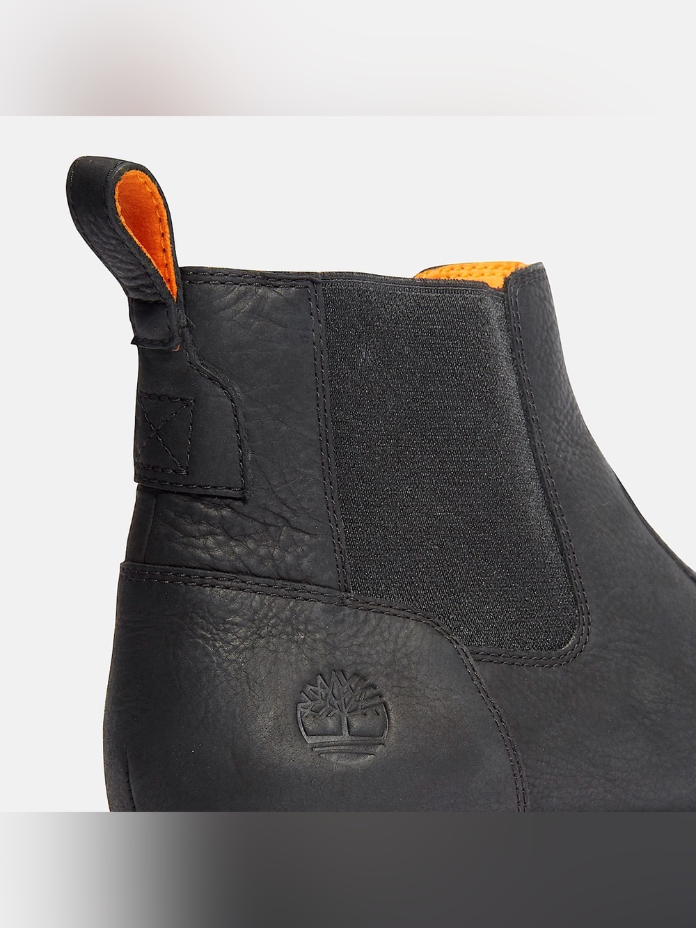 Timberland Men's Black Leather Chukka Boots with Orange Pull Tabs - Picture 4 of 9